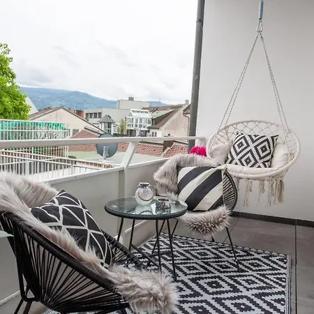 Δωμάτια σε οικογενειακή κατοικία City-house-achern Achern